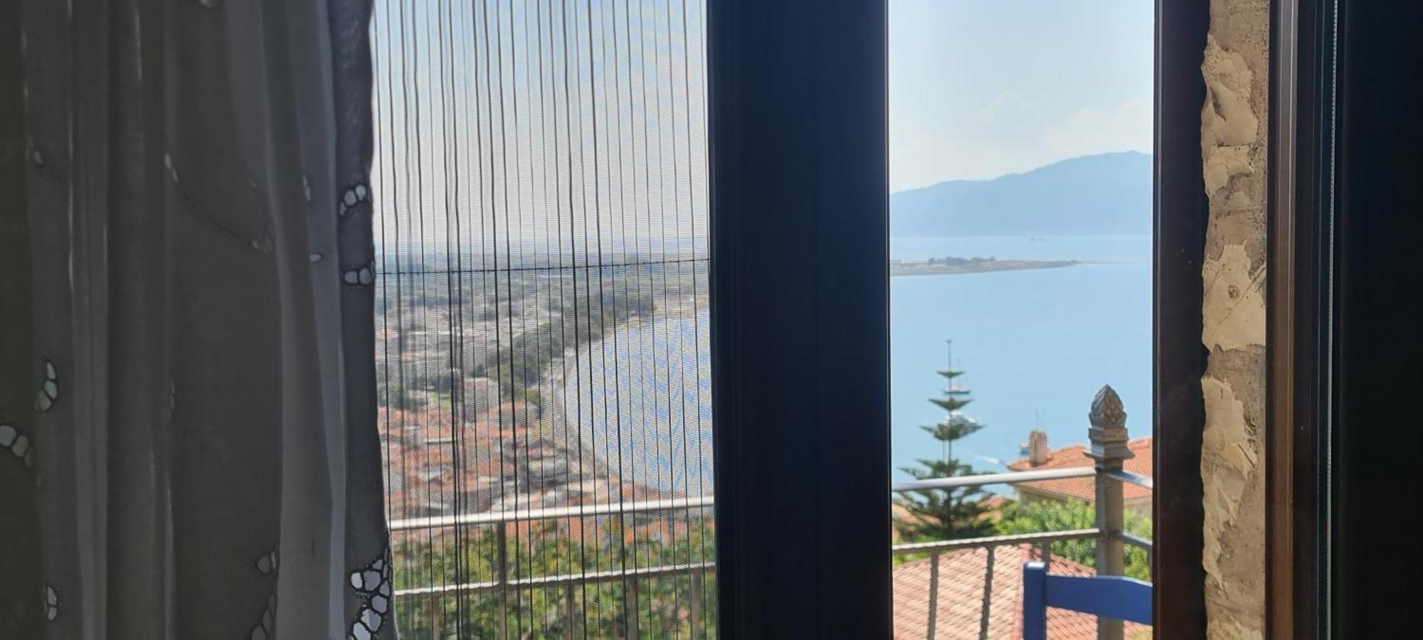 View By The Castle Nafpaktos Villa Exteriör bild